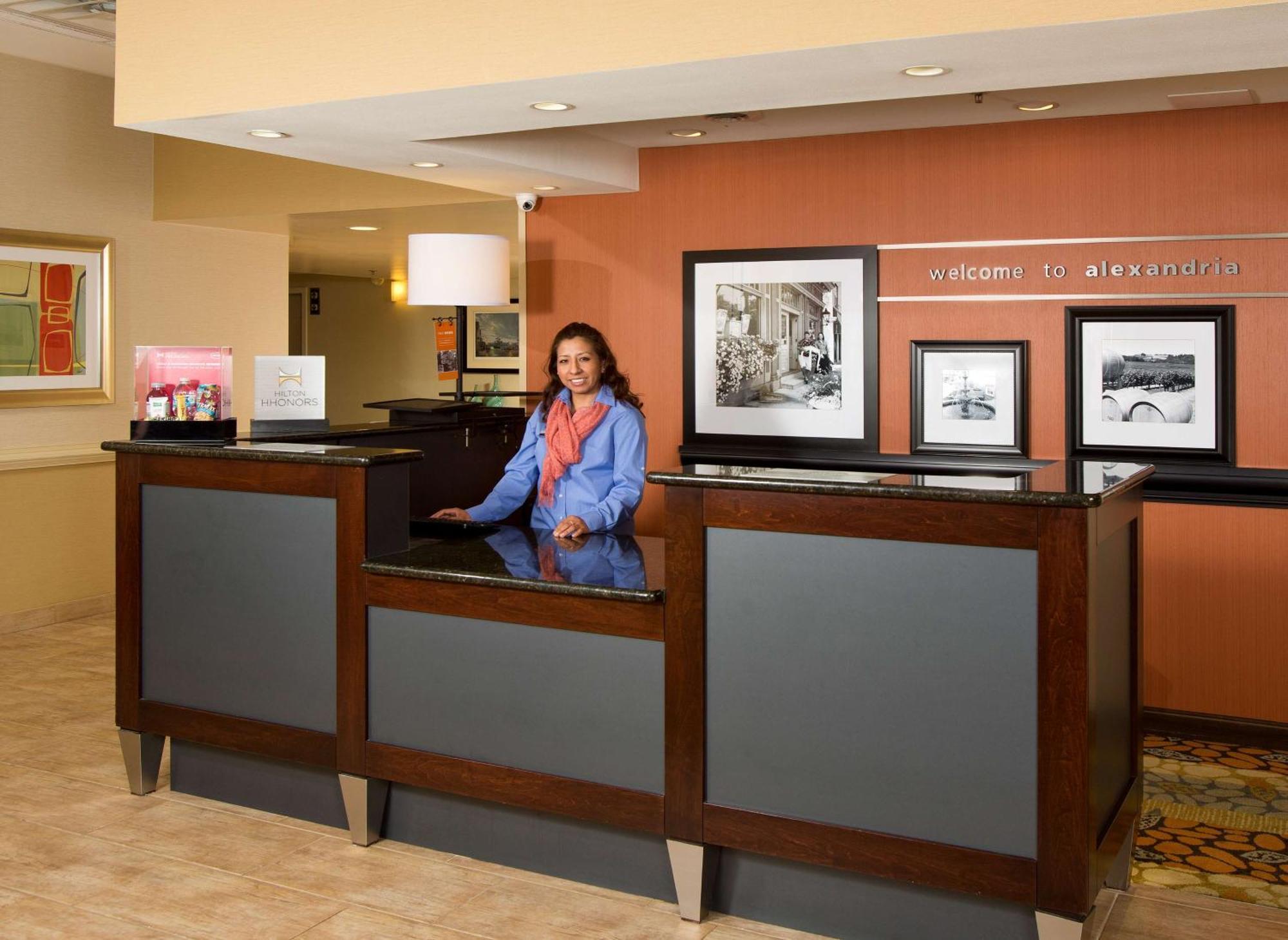 Hampton Inn Alexandria Dış mekan fotoğraf